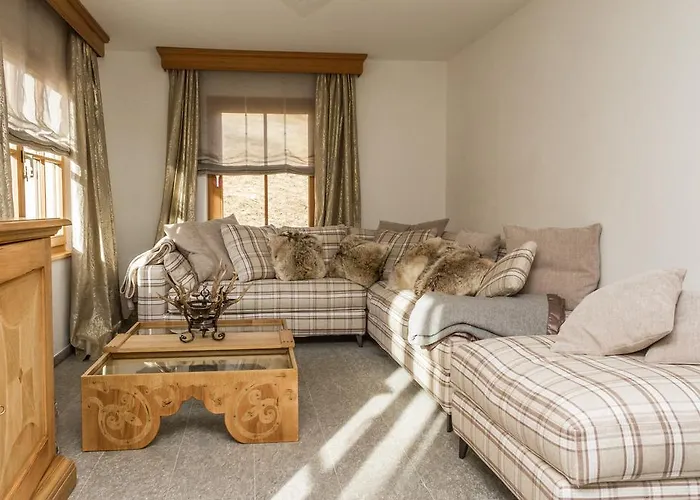 Apartament Luxus Chesa Chantarella An Lage! *